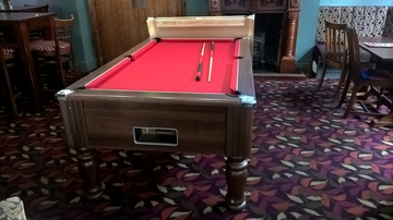 7ft pool table after